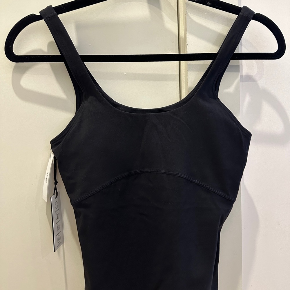 TnAction Life Core Hip Tank ❤️‍🔥 NWT!